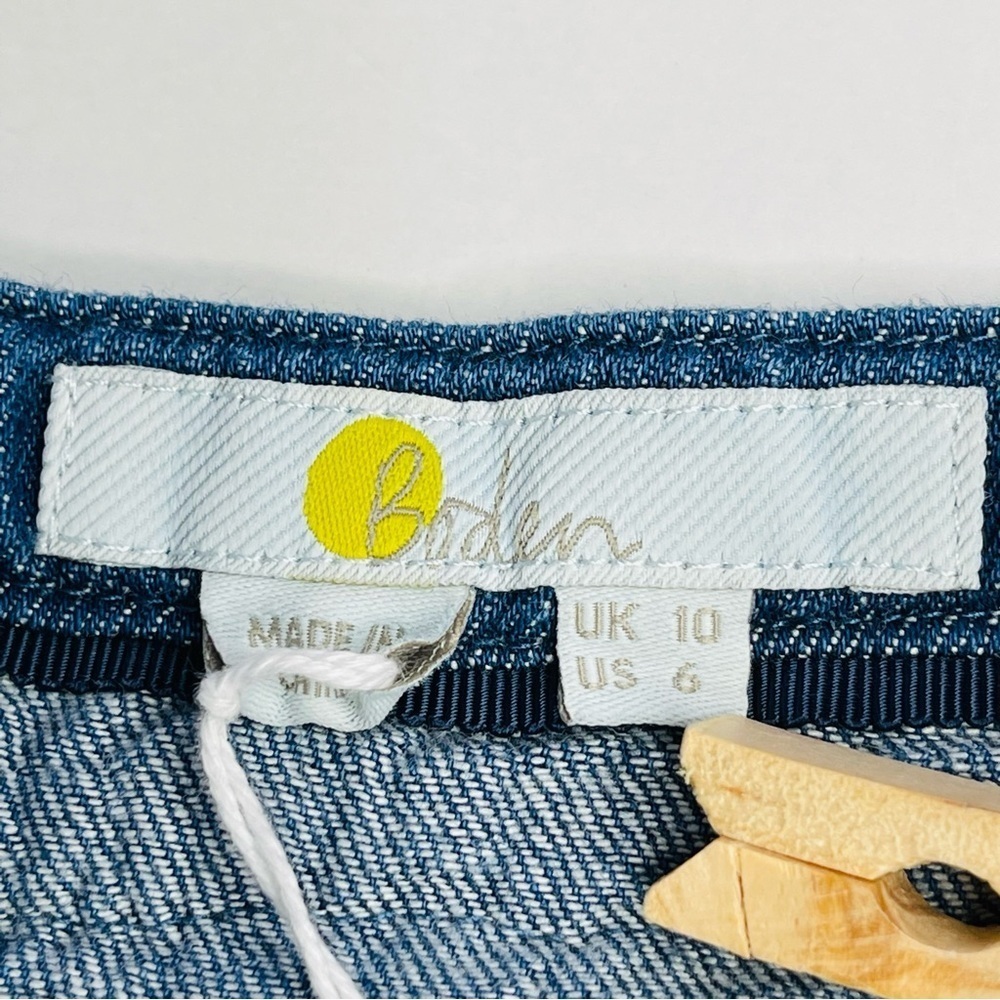 Boden Caitlin smocked shirt mid vintage denim blue ruffle‎ New women's size 6 - Picture 4 of 10